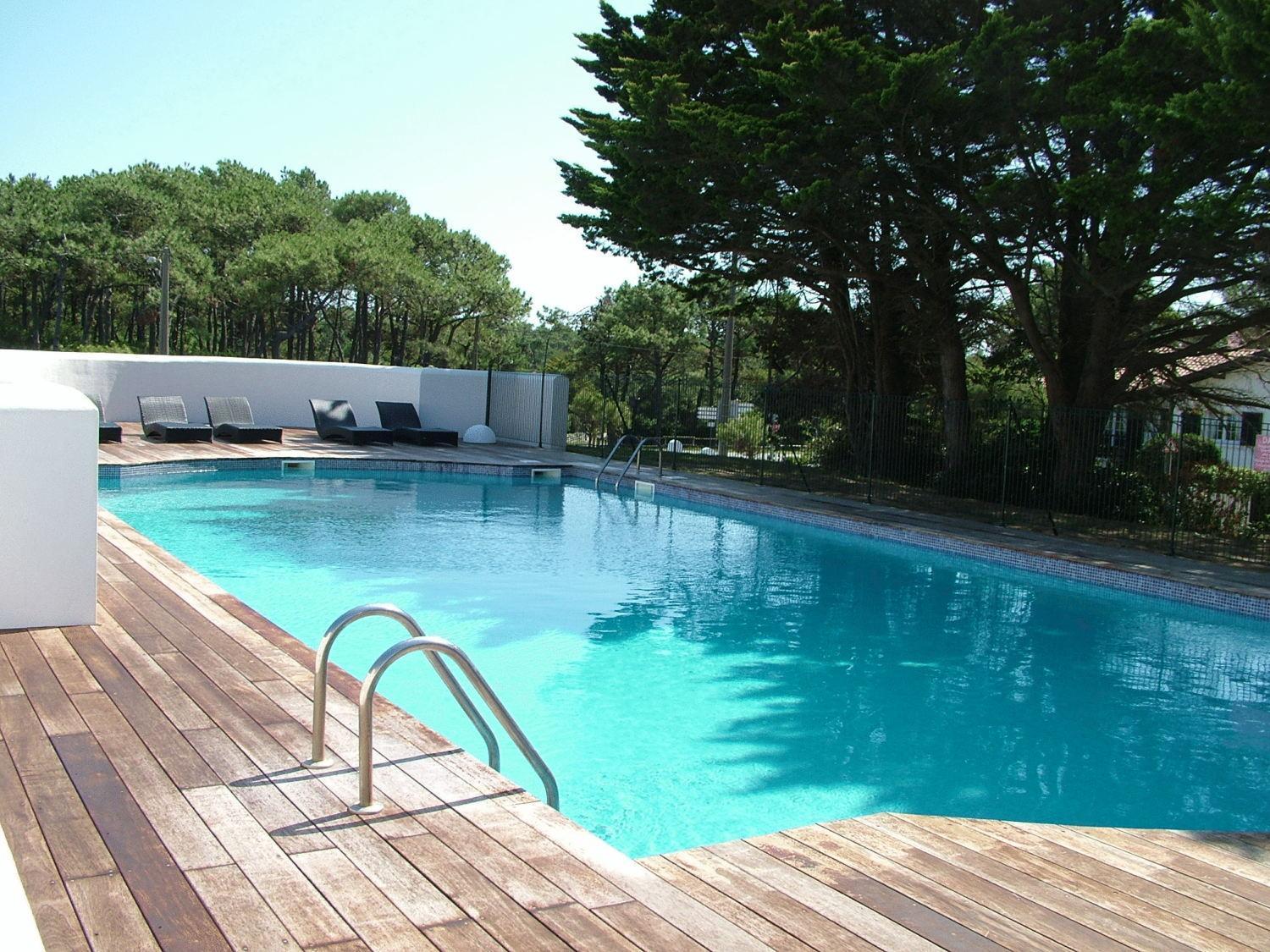 Villa Clara, Residence Face A L'Ocean Et Au Golf De Chiberta Anglet Exterior photo